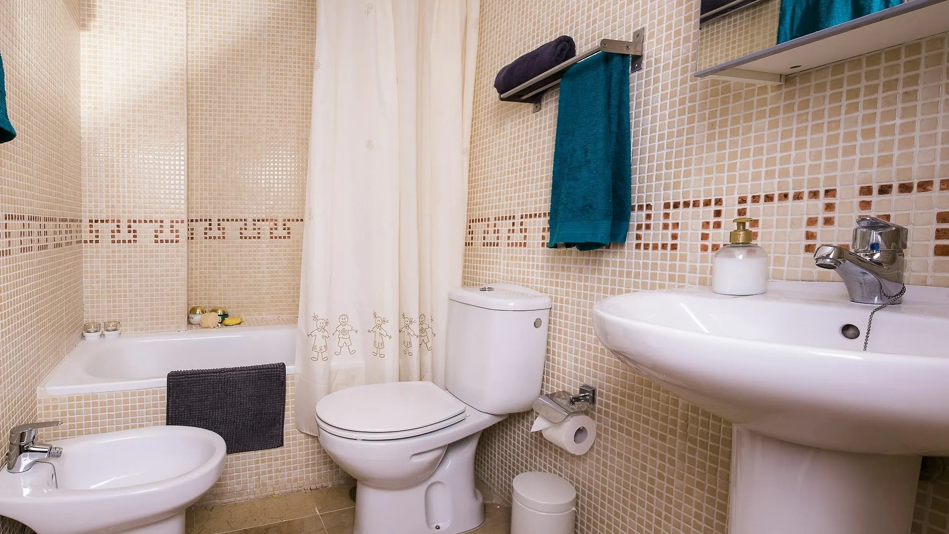 Sea & Wave Padilla Apartment Malaga 0*,  Spain