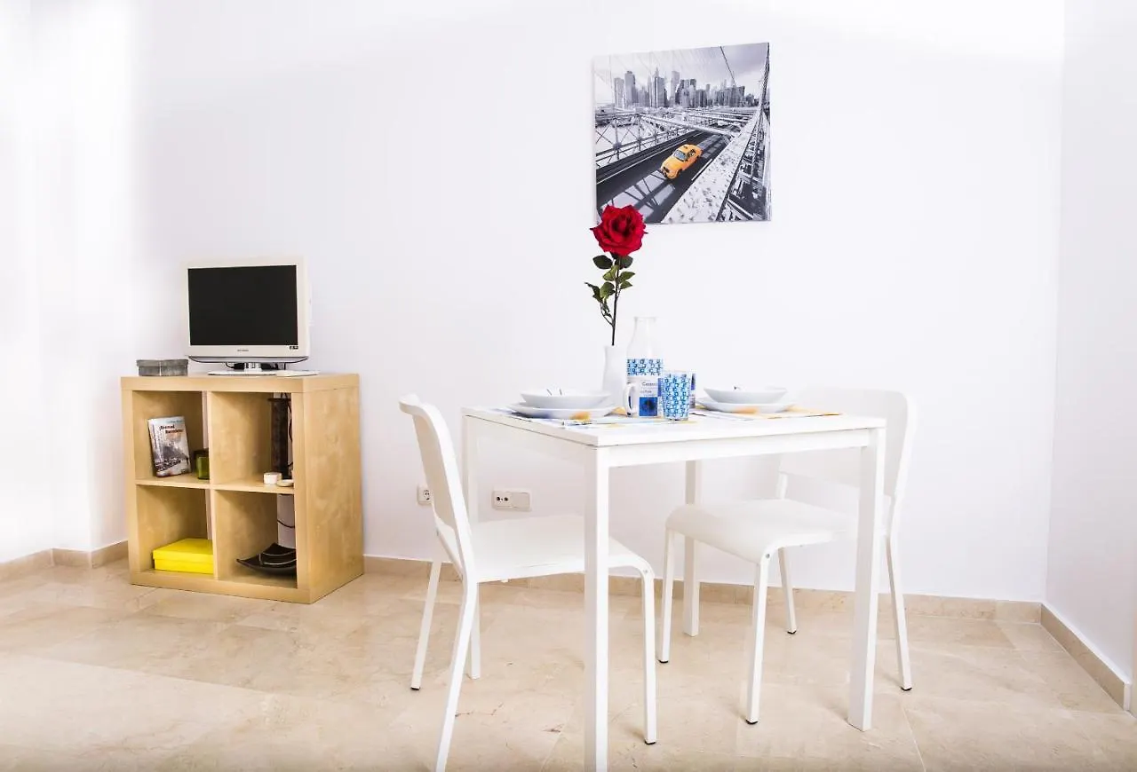 Sea & Wave Padilla Apartment Malaga